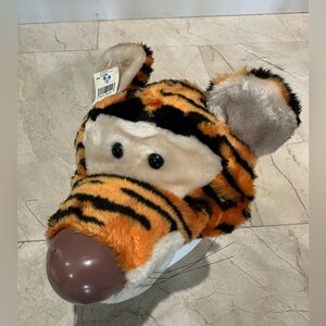 VTG Disney Tigger , Winnie The Pooh,  Walt Disney World SnapBack hat OS